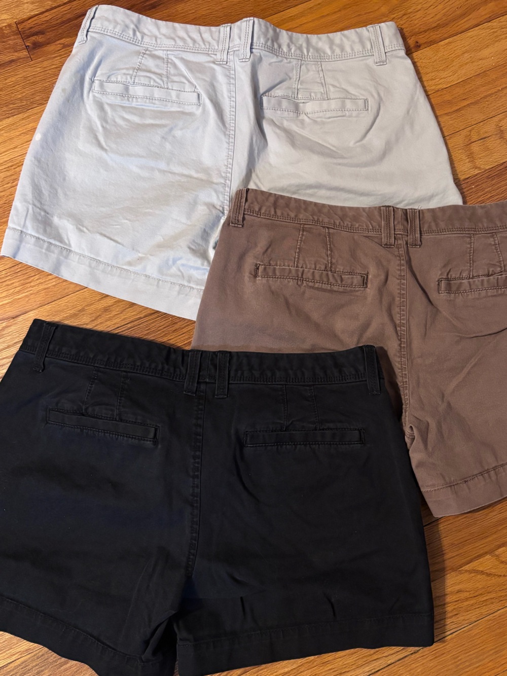 3-Pack Shorts — 5” Old Navy Perfect Khaki in Light Blue, Brown, Black - Picture 4 of 6